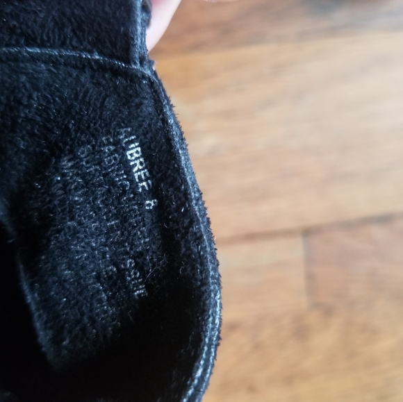 *FREE Gift* Heeled boot in faux suede - Picture 3 of 6